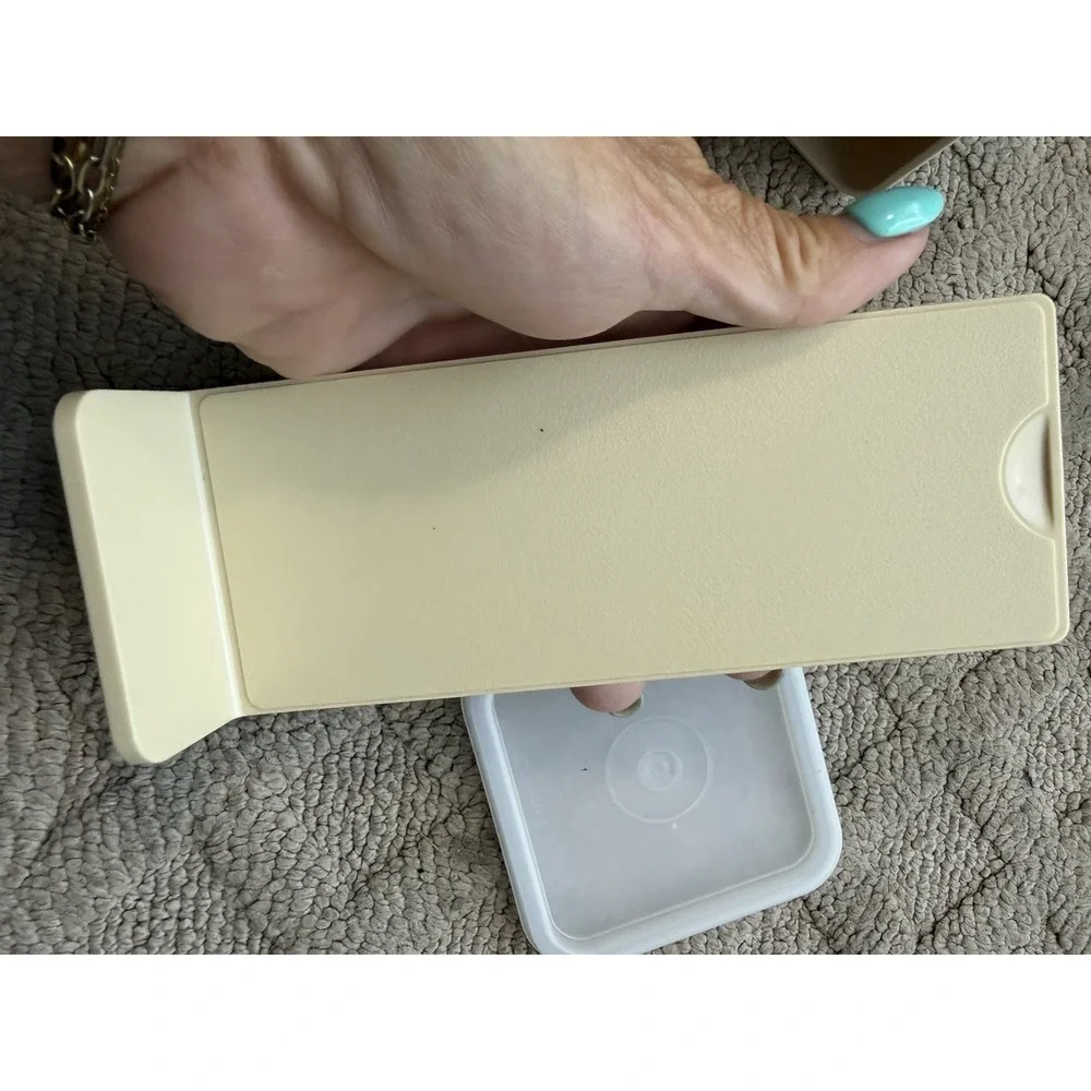 Vintage Tupperware Cheese Cracker Storage Container #1696-1 w/ Tray & Lid
